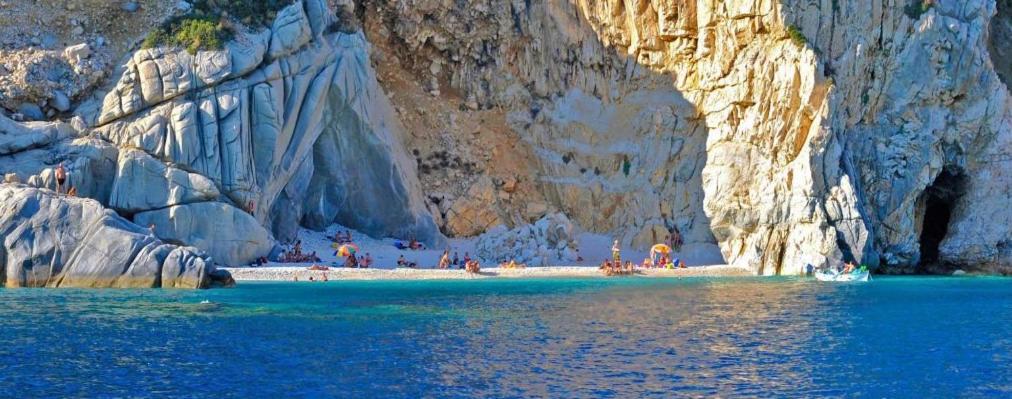 Ikaria Studios Manganíti Kültér fotó