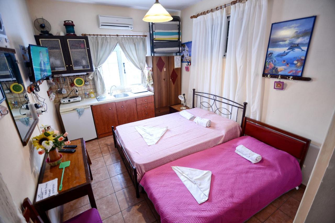 Ikaria Studios Manganíti Kültér fotó