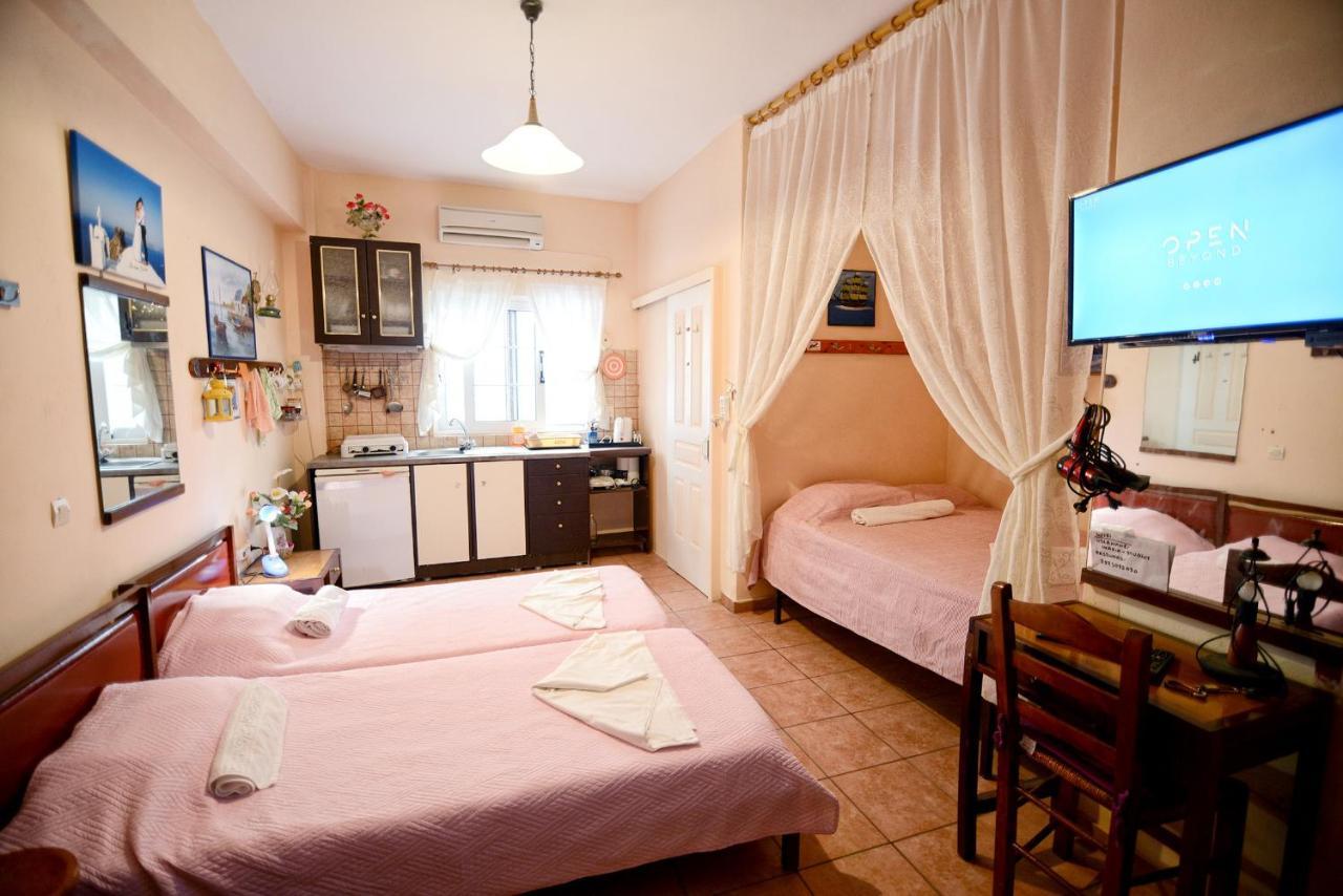 Ikaria Studios Manganíti Kültér fotó