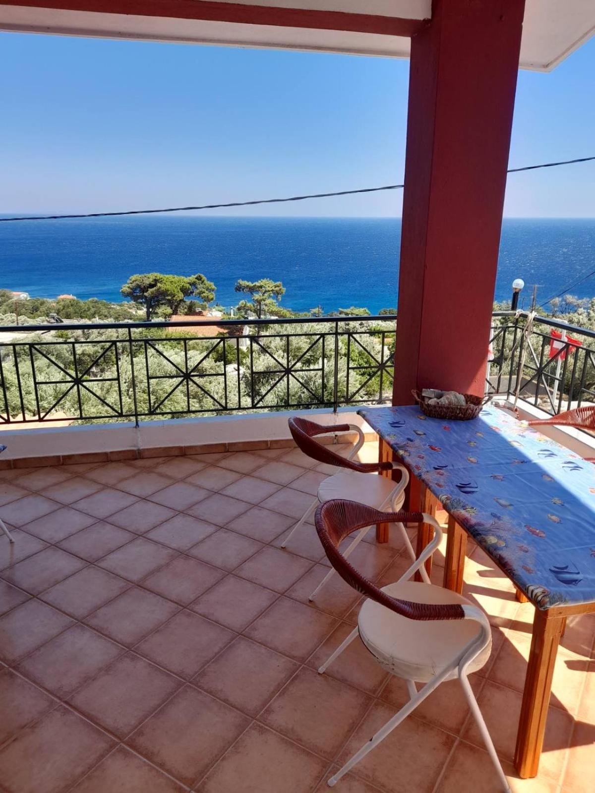 Ikaria Studios Manganíti Kültér fotó