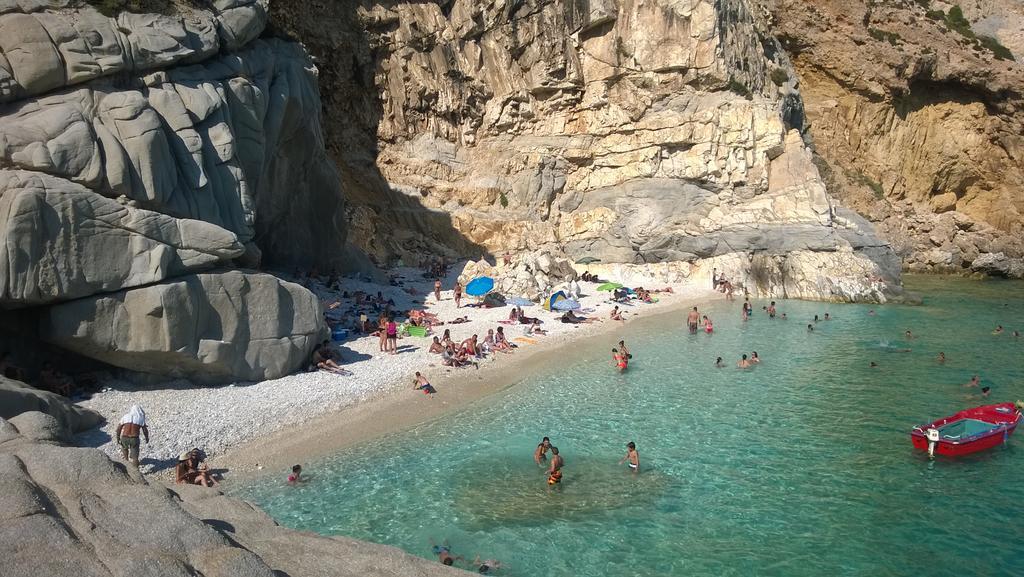 Ikaria Studios Manganíti Kültér fotó
