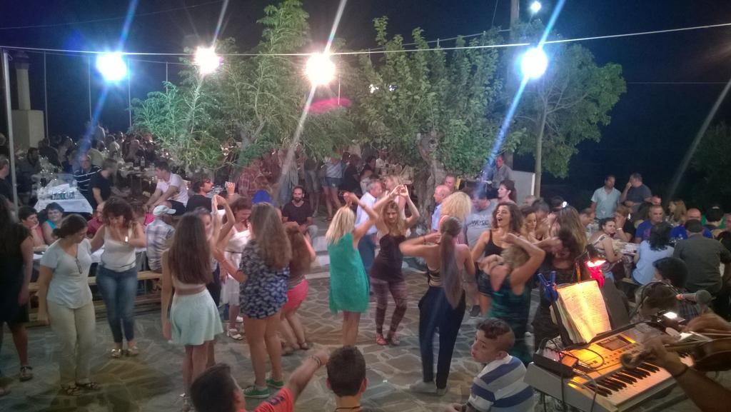 Ikaria Studios Manganíti Kültér fotó